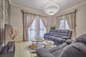 Golden homes Burj khalifa view Yansoon 1BR heart & Soul old town Beside Dubai mall Burjh Khalifa